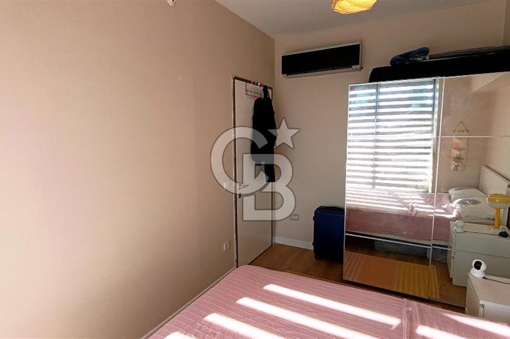 İzmir Ontan Bayraklı Sitesi Eşyalı Kiralık 1+1 50 m² Daire