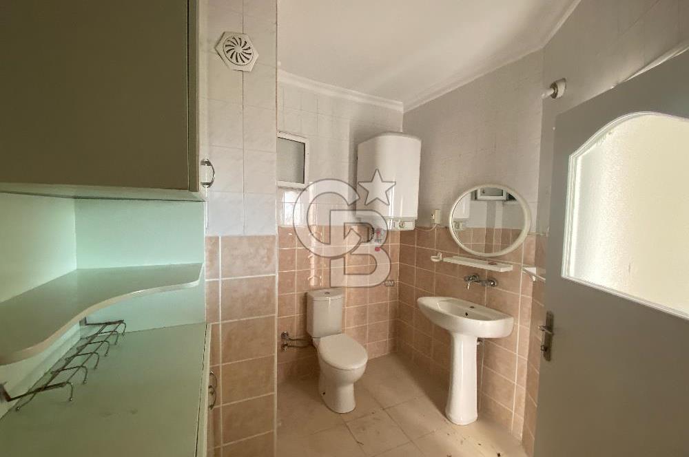 Mersin Yenişehir Bahçelievler Mah Mersin Anadolu Lisesi Yanı Satılık 3+1 Ara Kat Daire