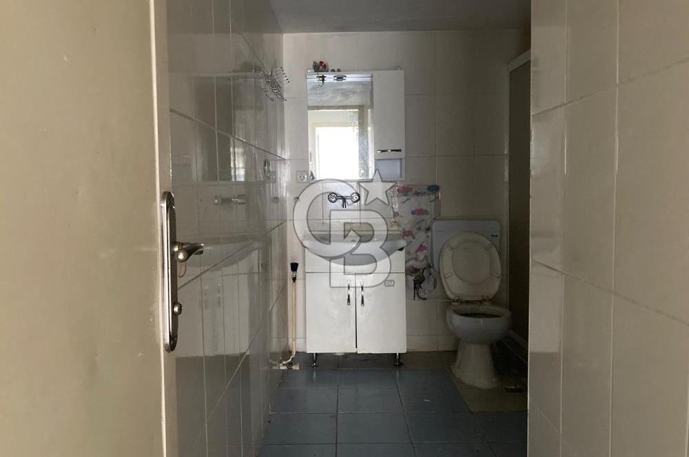 Tarihi Asansör de Deniz Manzaralı Satılık 3+1 Daire