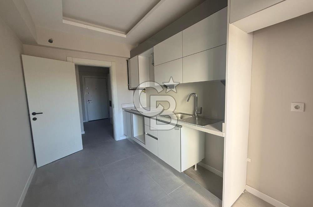 ÇİĞLİ ATAŞEHİR BEST SİTESİ'NDE HAVUZ CEPHELİ LÜKS SIFIR SATILIK 2+1 DAİRE