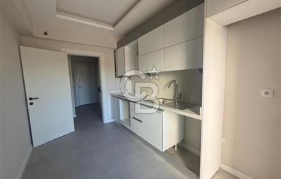 ÇİĞLİ ATAŞEHİR BEST SİTESİ'NDE HAVUZ CEPHELİ LÜKS SIFIR SATILIK 2+1 DAİRE