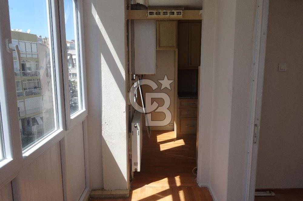 Karşıyaka Aksoy da Deniz Gören Kiralık 3+1 Daire