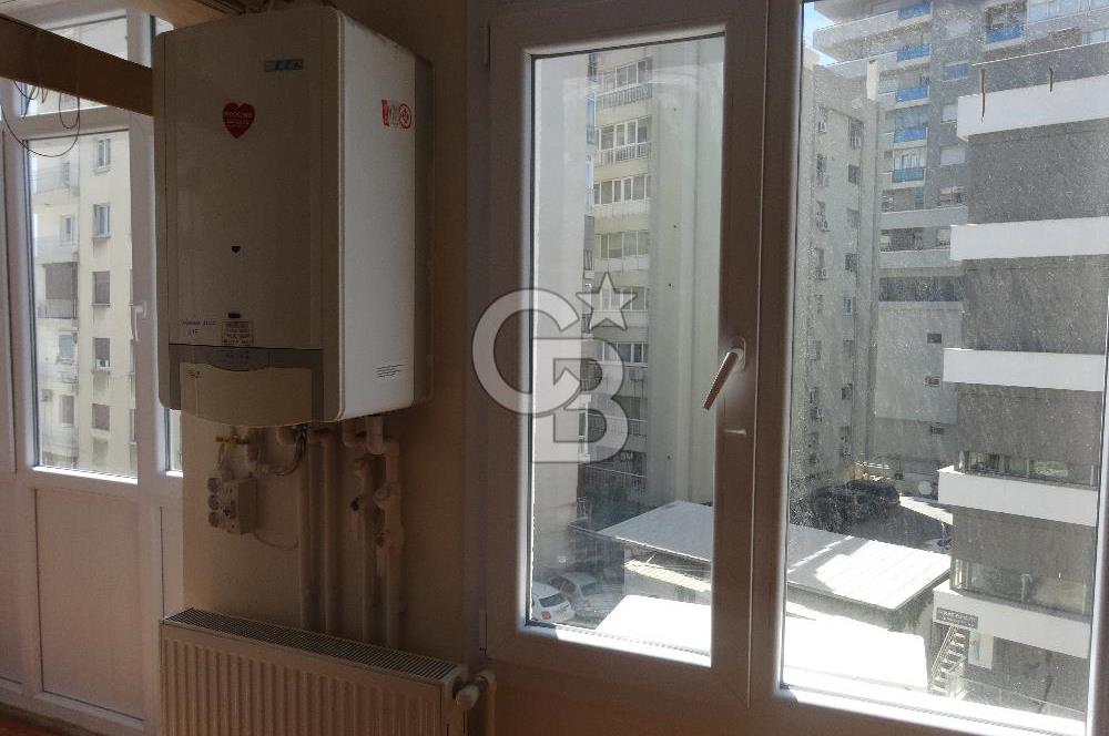 Karşıyaka Aksoy da Deniz Gören Kiralık 3+1 Daire