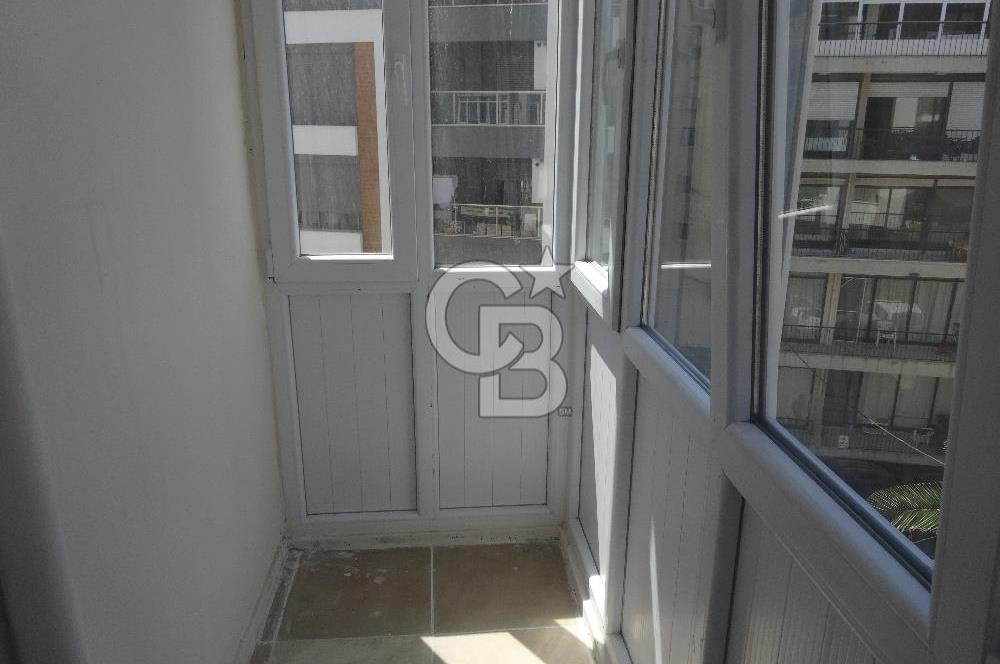Karşıyaka Aksoy da Deniz Gören Kiralık 3+1 Daire