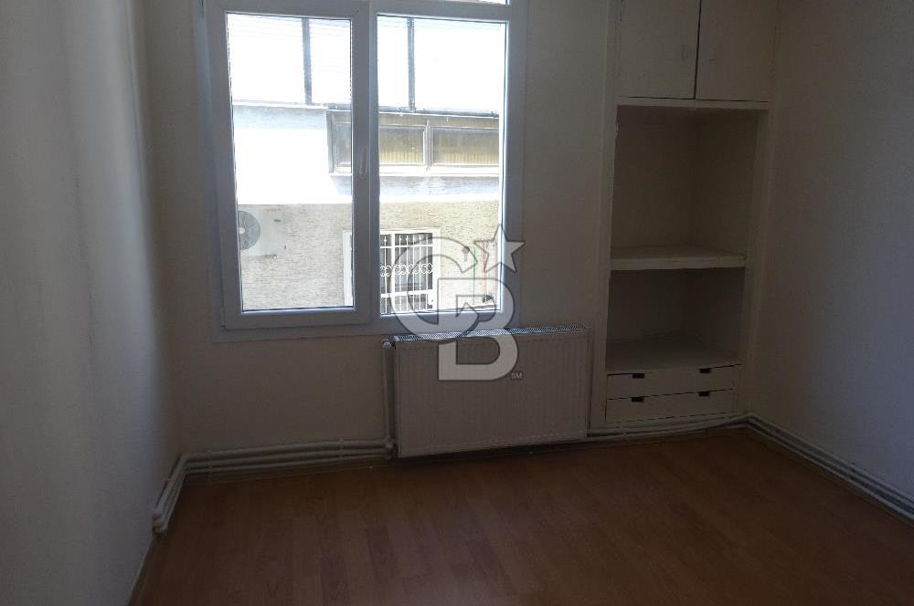 Karşıyaka Aksoy da Deniz Gören Kiralık 3+1 Daire