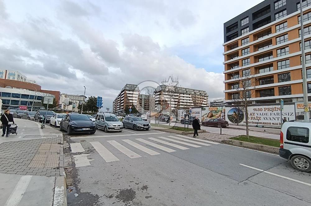 KURTKÖY MVK WORK SQUARE ÖN CEPHEDE FULL EŞYALI KİRALIK 1+1 DAİRE