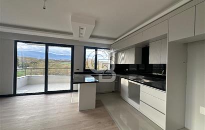 Alanlı Panoramik Deniz Manzaralı 2+1 satılık daire