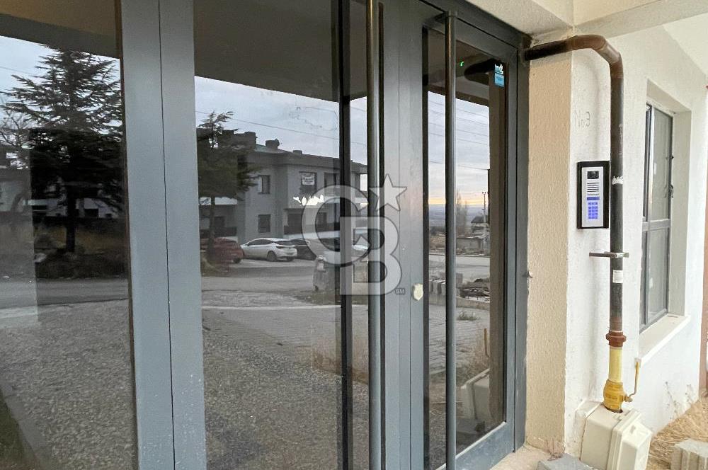 İNCEK TAŞPINAR MAHALLESİNDE EŞYALI KİRALIK 1+1 BALKONLU DAİRE 