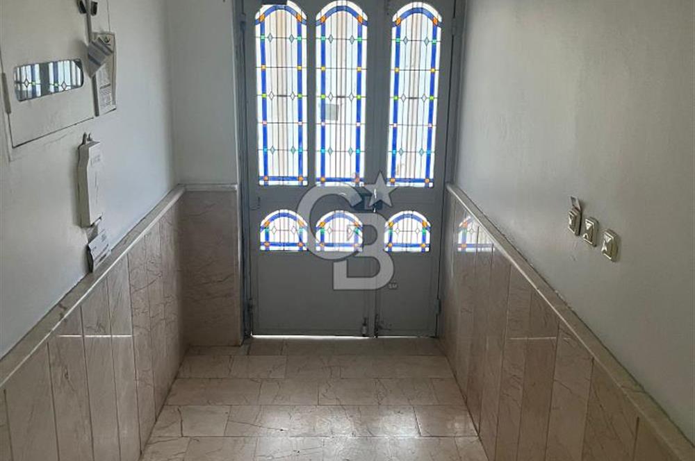 BAHÇELİEVLER'DE SATILIK 2+1 DAİRE