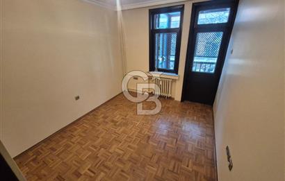 ÇANKAYA KUŞKONDU SOKAKTA 4+1 210m² KİRALIK ŞEHİR MANZARALI DAİRE