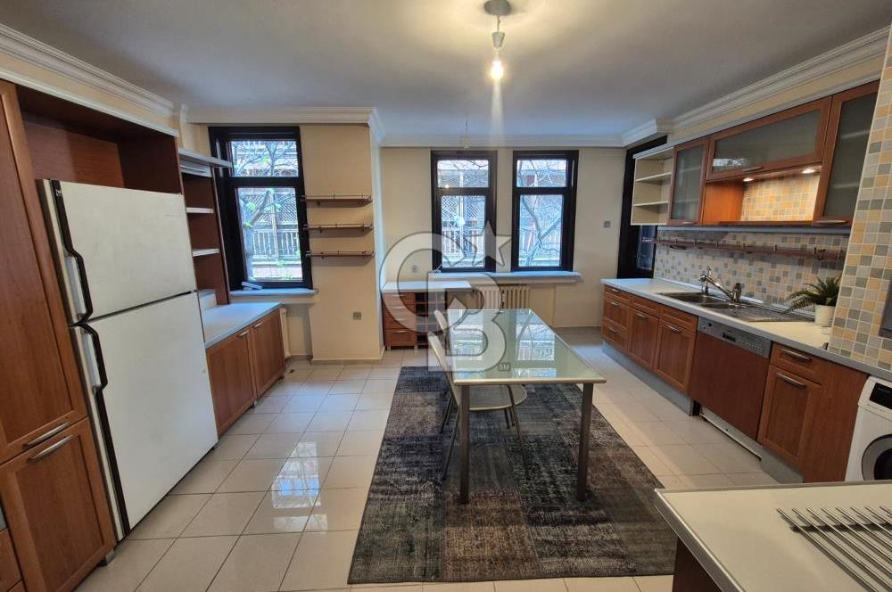 ÇANKAYA KUŞKONDU SOKAKTA 4+1 210m² KİRALIK ŞEHİR MANZARALI DAİRE