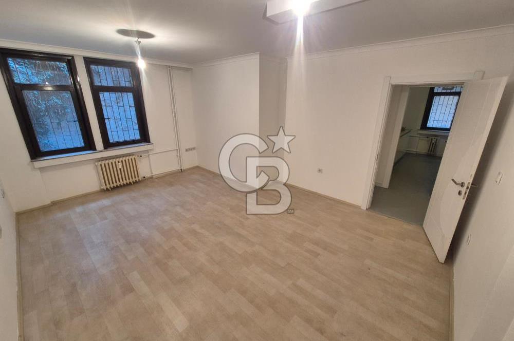 ÇANKAYA KUŞKONDU SOKAKTA 2+1 65m² YAPILI KİRALIK DAİRE