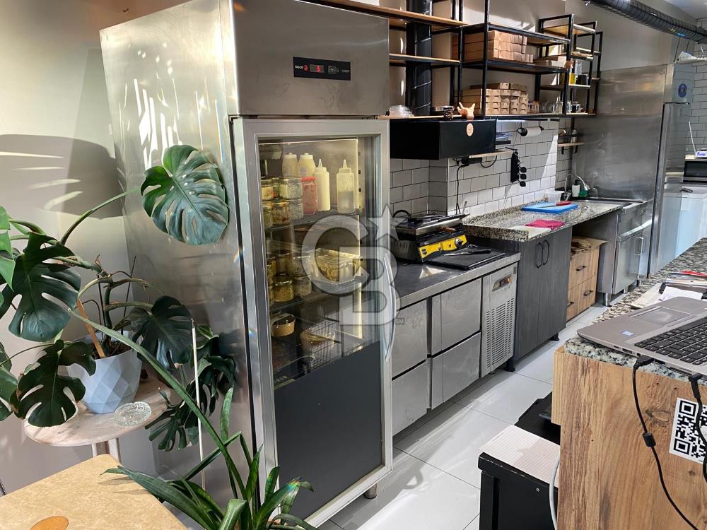 Eyüpte Müşterisi Oturmuş, Hemen İşletilebilecek Meze Dükkanı