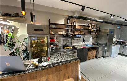 Eyüpte Müşterisi Oturmuş, Hemen İşletilebilecek Meze Dükkanı