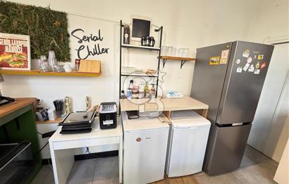 CADDEBOSTAN'DA DÜŞÜK KİRALI YÜKSEK CİROLU KAHVE&KRUVASAN KAFE