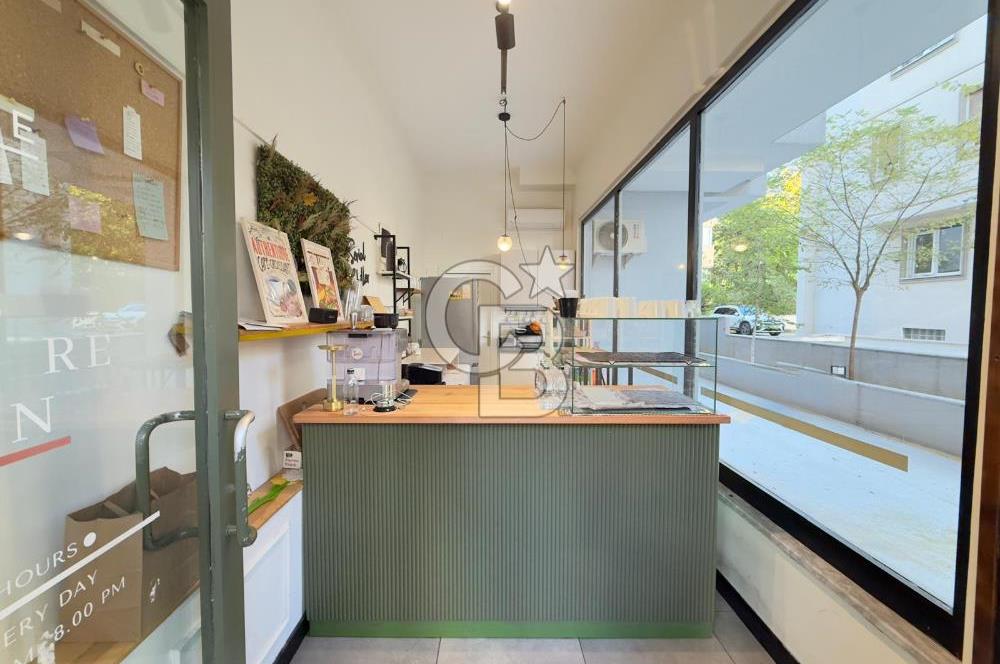 CADDEBOSTAN'DA DÜŞÜK KİRALI YÜKSEK CİROLU KAHVE&KRUVASAN KAFE