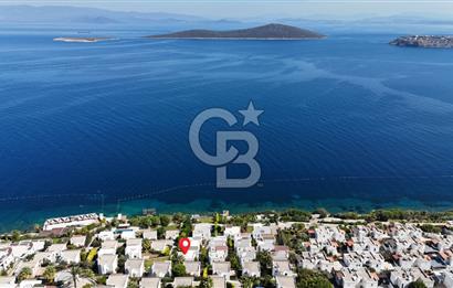 Bodrum Satılık Gündoğan'da Özel Plajlı, Deniz Manzaralı Villa
