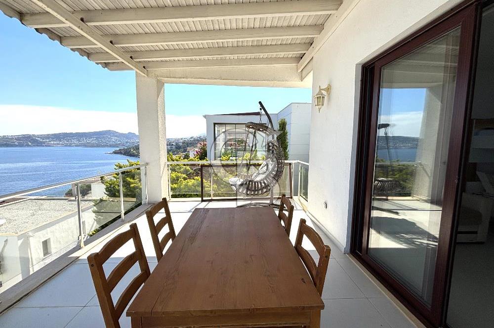 Bodrum Satılık Gündoğan'da Özel Plajlı, Deniz Manzaralı Villa