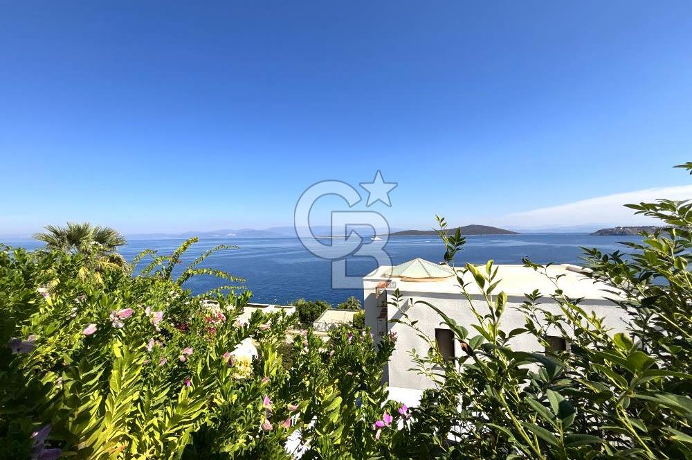 Bodrum Satılık Gündoğan'da Özel Plajlı, Deniz Manzaralı Villa
