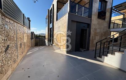 Bodrum Gümüşlükte Satılık 4+2 Müstakil Havuzlu Lüks Sıfır Villa