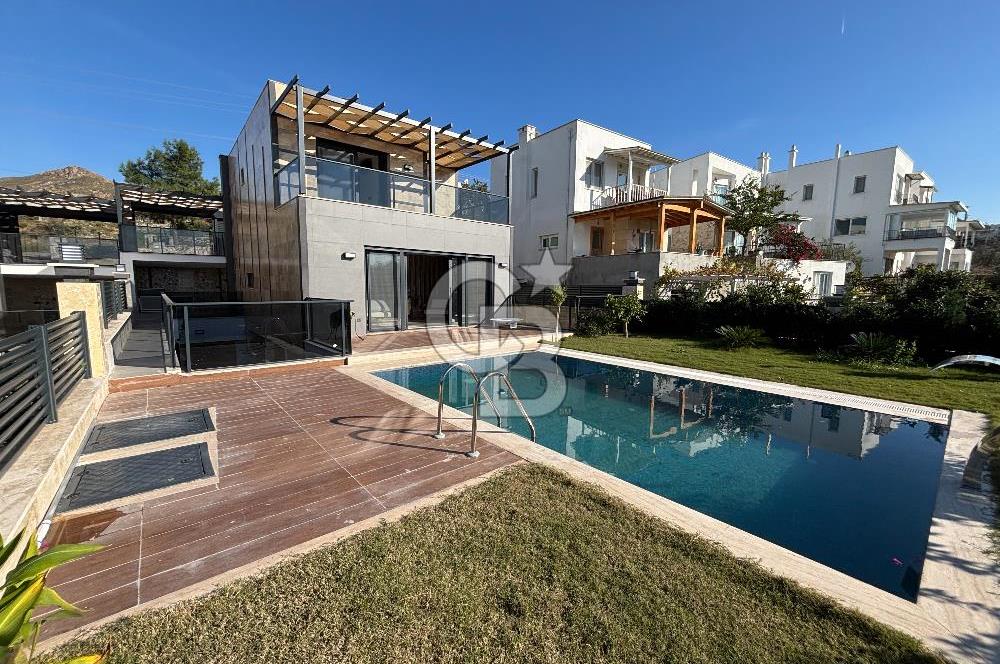 Bodrum Gümüşlükte Satılık 4+2 Müstakil Havuzlu Lüks Sıfır Villa