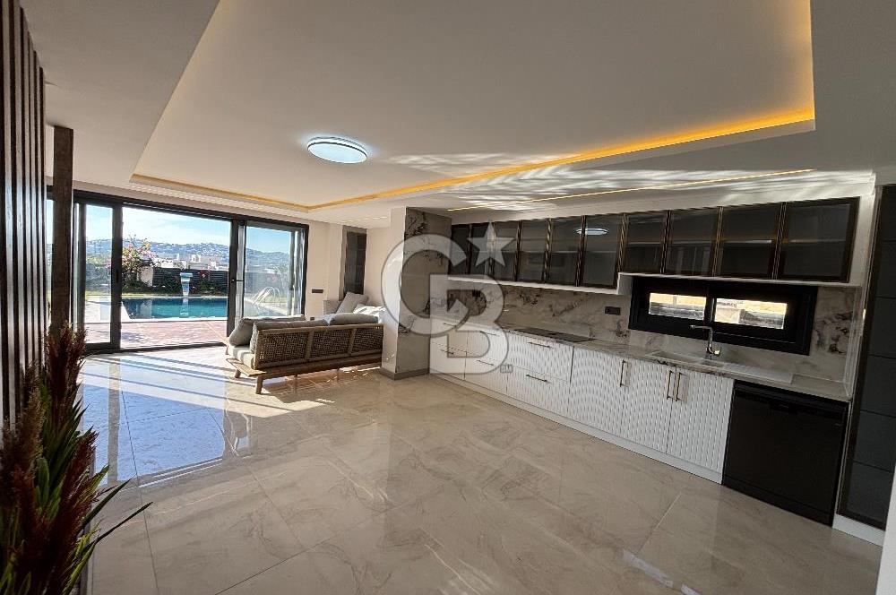 Bodrum Gümüşlükte Satılık 4+2 Müstakil Havuzlu Lüks Sıfır Villa