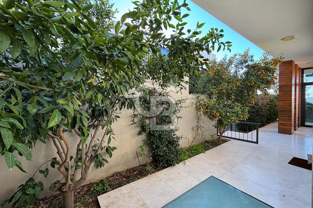 Bodrum Reef Panorama'da Satılık Dubleks Site içi Müstakil Villa