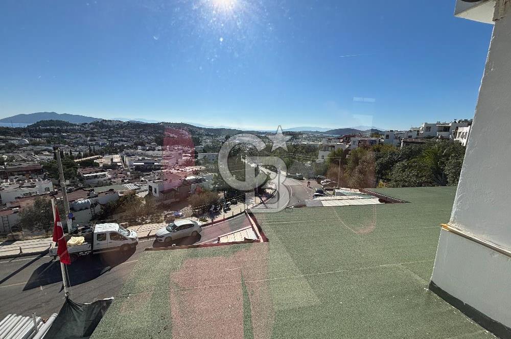 Bodrum Cumhuriyet Mah. Ekomar Üstü Kiralık Üst Kat Geniş Ofis