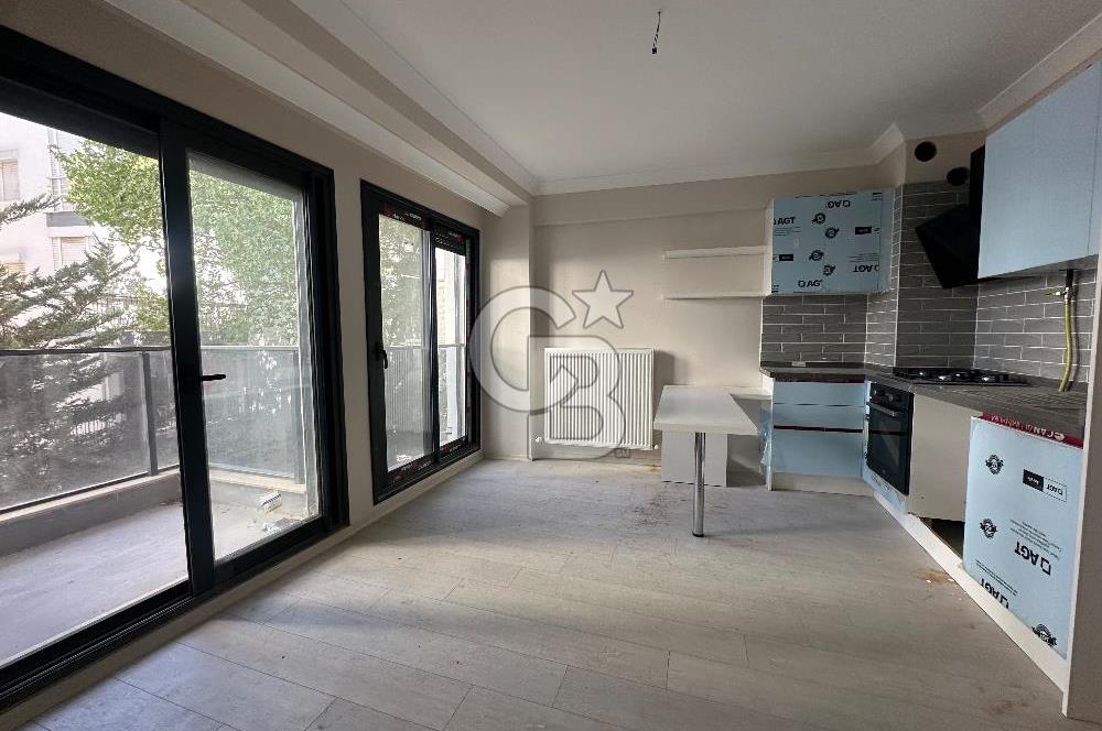 Bostanlı da 2+1 kiralık Daire