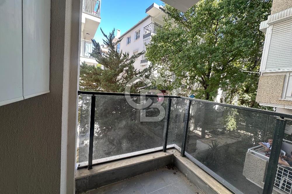 Bostanlı da 2+1 kiralık Daire