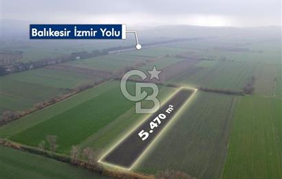 Balıkesir Pamukçu’da yola yakın 5.470 metre² yatırıma uygun tarla