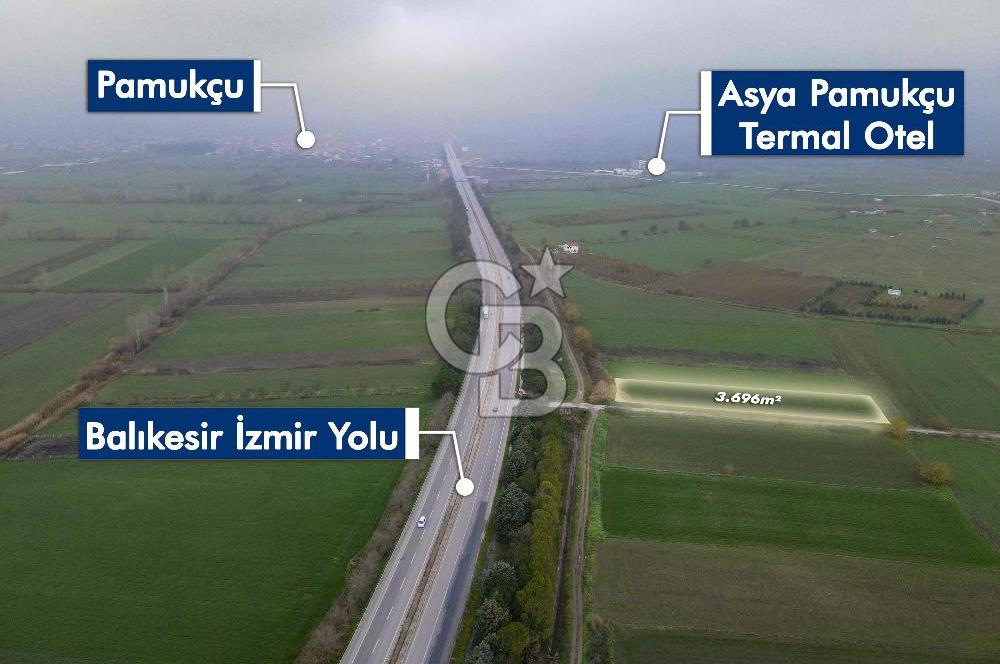 Pamukçu da ana yol üzerinde 