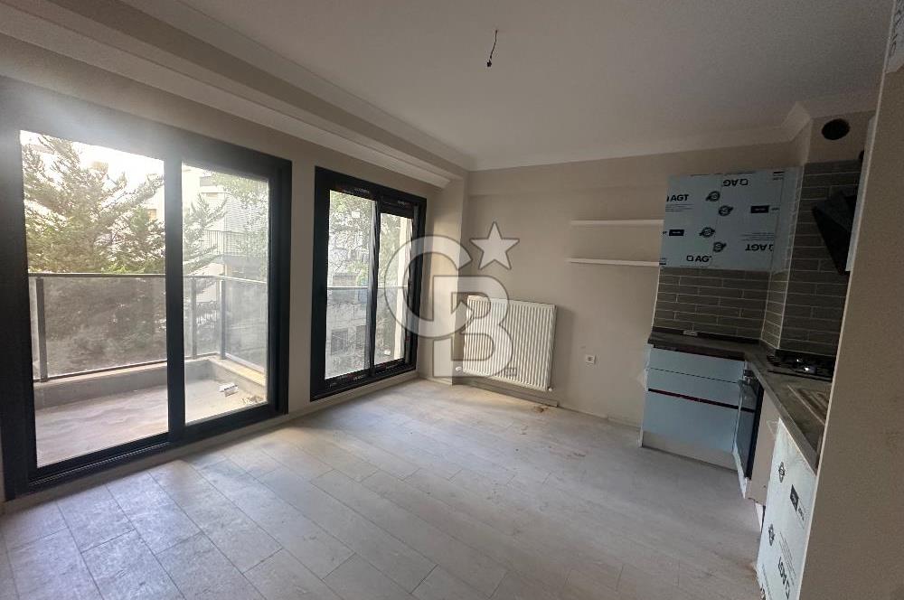 Bostanlı da 2+1 kiralık Daire