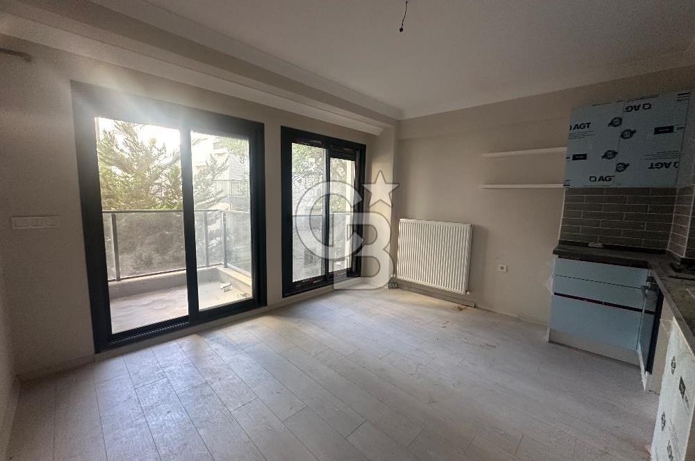 Bostanlı da 2+1 kiralık Daire