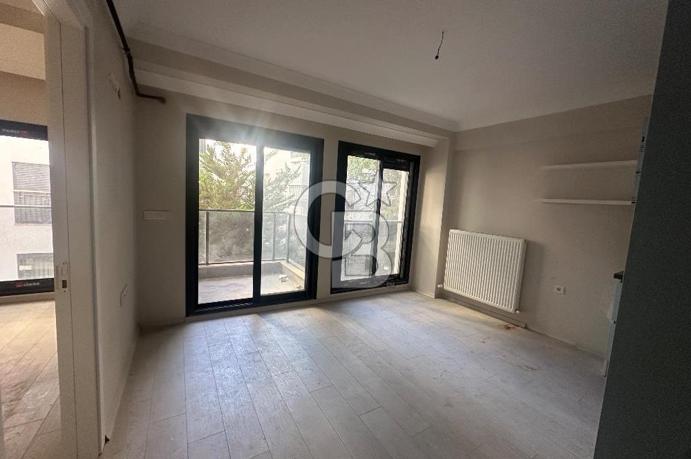 Bostanlı da 2+1 kiralık Daire