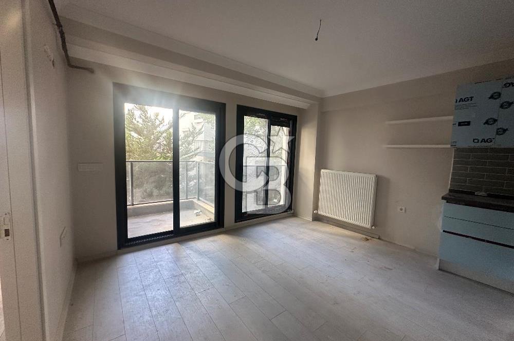 Bostanlı da 2+1 kiralık Daire