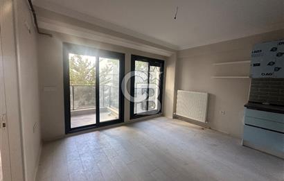 Bostanlı da 2+1 kiralık Daire