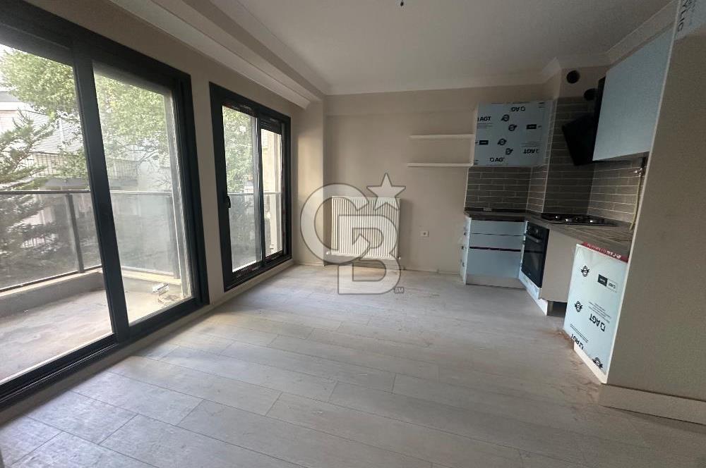 Bostanlı da 2+1 kiralık Daire
