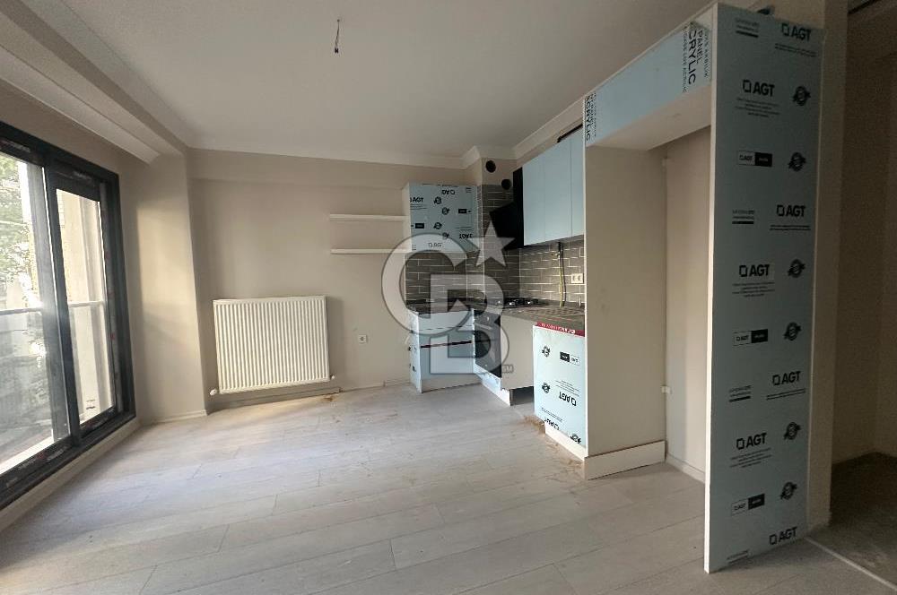 Bostanlı da 2+1 kiralık Daire