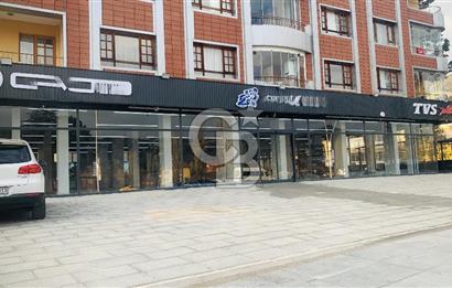 İRFAN BAŞTUĞ CADDESİ ÜZERİNDE KURUMSAL KİRACILI SATILIK MAĞAZA