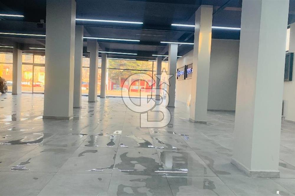 İRFAN BAŞTUĞ CADDESİ ÜZERİNDE KURUMSAL KİRACILI SATILIK MAĞAZA
