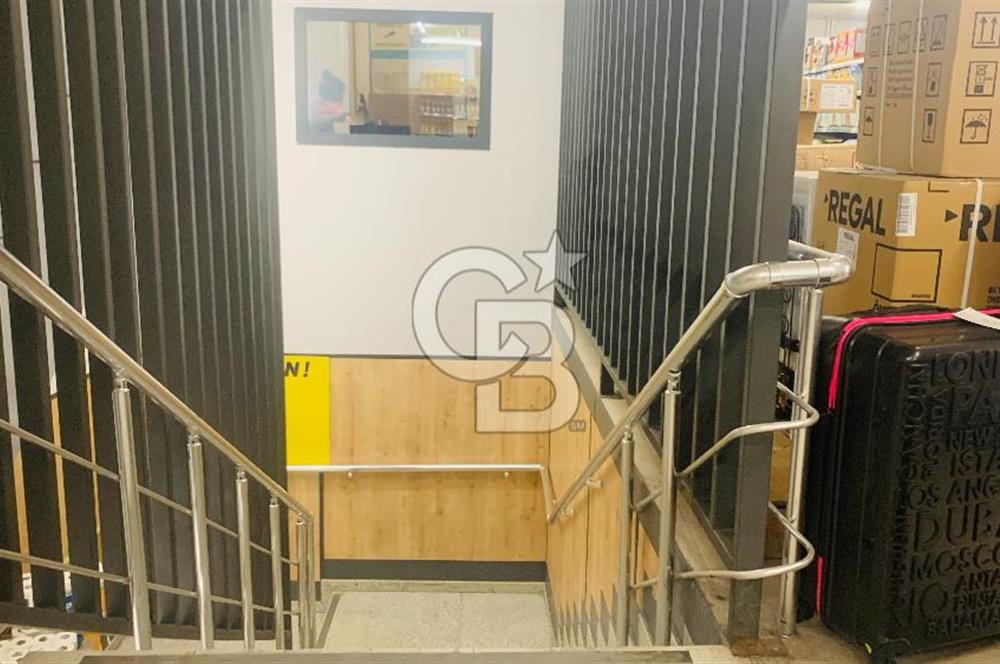 ULUS ÇANKIRI CADDESİNDE KURUMSAL KİRACILI SATILIK KOPLE BİNA