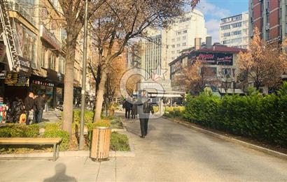 KIZILAY İZMİR BİR CADDESİNDE ŞEHİR MANZARALI SATILIK TERAS DAİRE