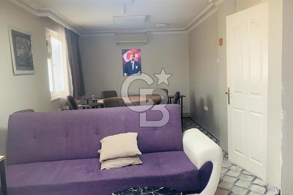 KIZILAY İZMİR BİR CADDESİNDE ŞEHİR MANZARALI SATILIK TERAS DAİRE