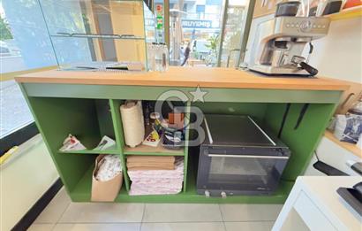 CADDEBOSTAN'DA DÜŞÜK KİRALI YÜKSEK CİROLU KAHVE&KRUVASAN KAFE