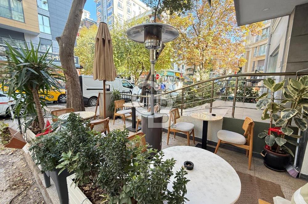 CADDEBOSTAN'DA DÜŞÜK KİRALI YÜKSEK CİROLU KAHVE&KRUVASAN KAFE