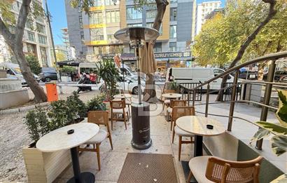 CADDEBOSTAN'DA DÜŞÜK KİRALI YÜKSEK CİROLU KAHVE&KRUVASAN KAFE