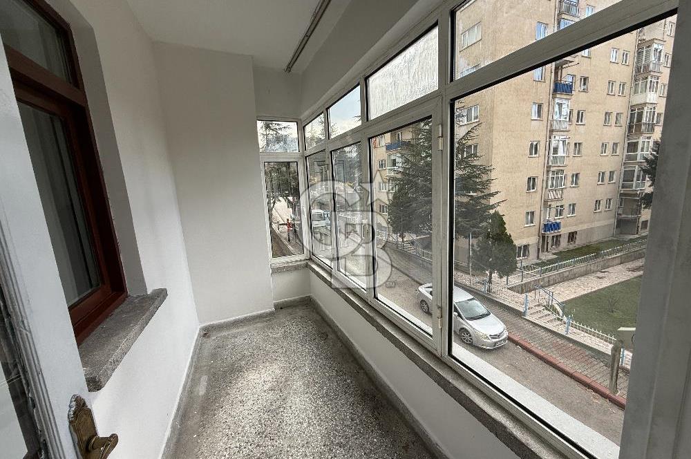 BATIKENT İNÖNÜ MAHALLE EMEKEVLER SİTESİ 2.KAT SATILIK 3+1 DAİRE