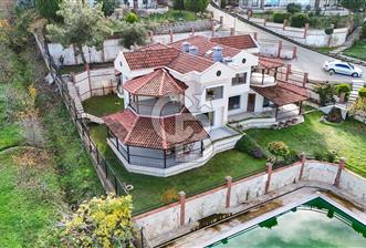 SALİHLİ BOZDAĞ ALLAHDİYEN'DE MANZARALI SİTE İÇİ HAVUZLU VİLLA - 1 - 321859