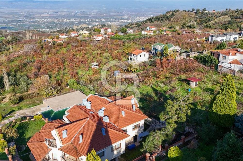 SALİHLİ BOZDAĞ ALLAHDİYEN'DE MANZARALI SİTE İÇİ HAVUZLU VİLLA